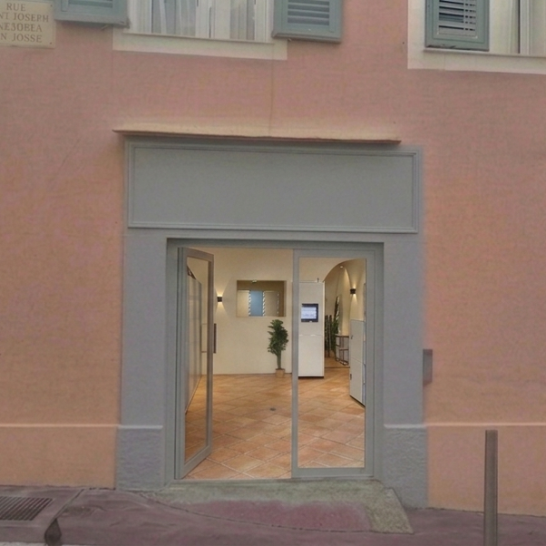 Luggage Storage in Nice Old Town (Vieux-Nice)
